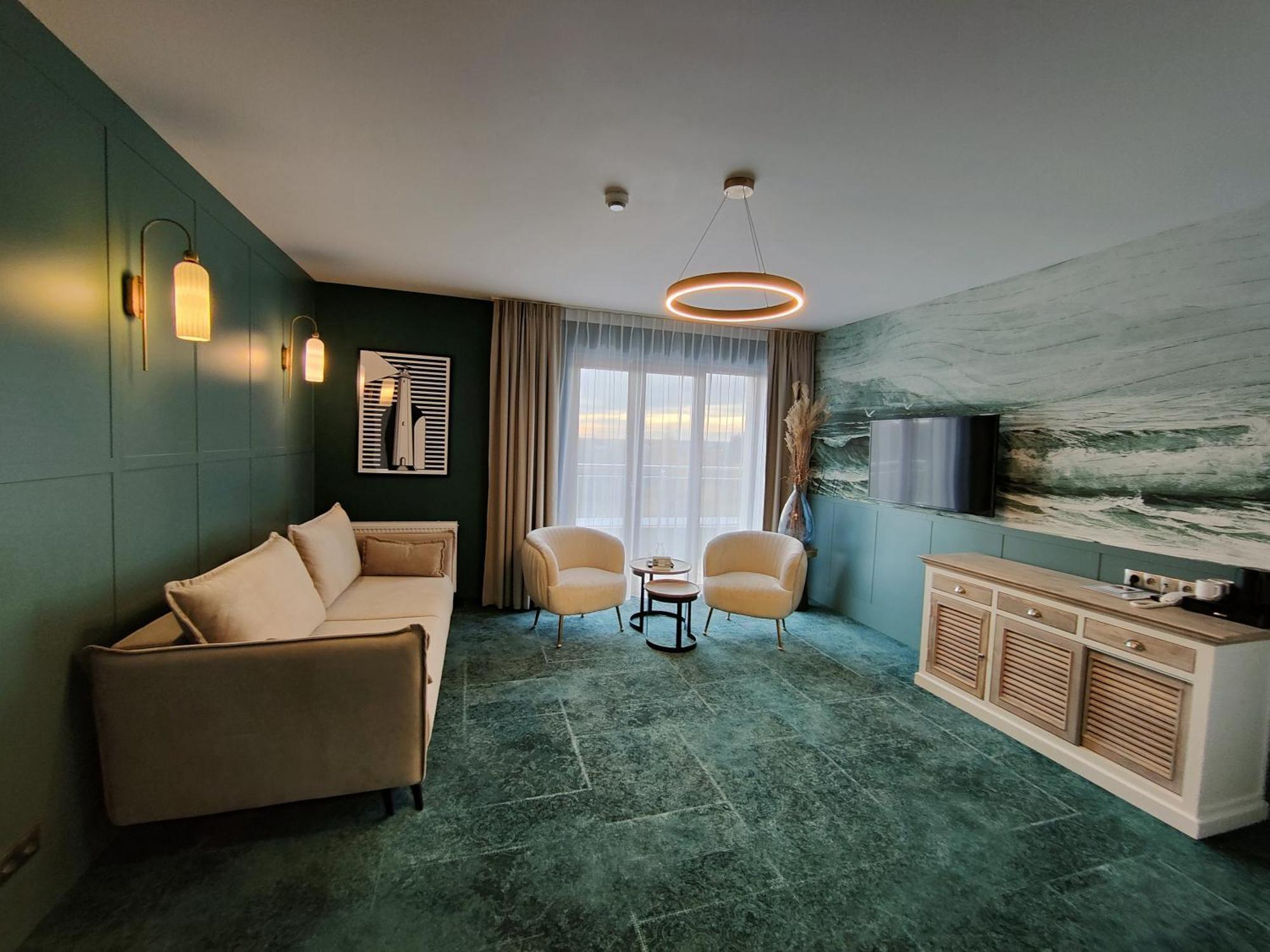 Hotel Szafir Jastrzębia Góra Extérieur photo