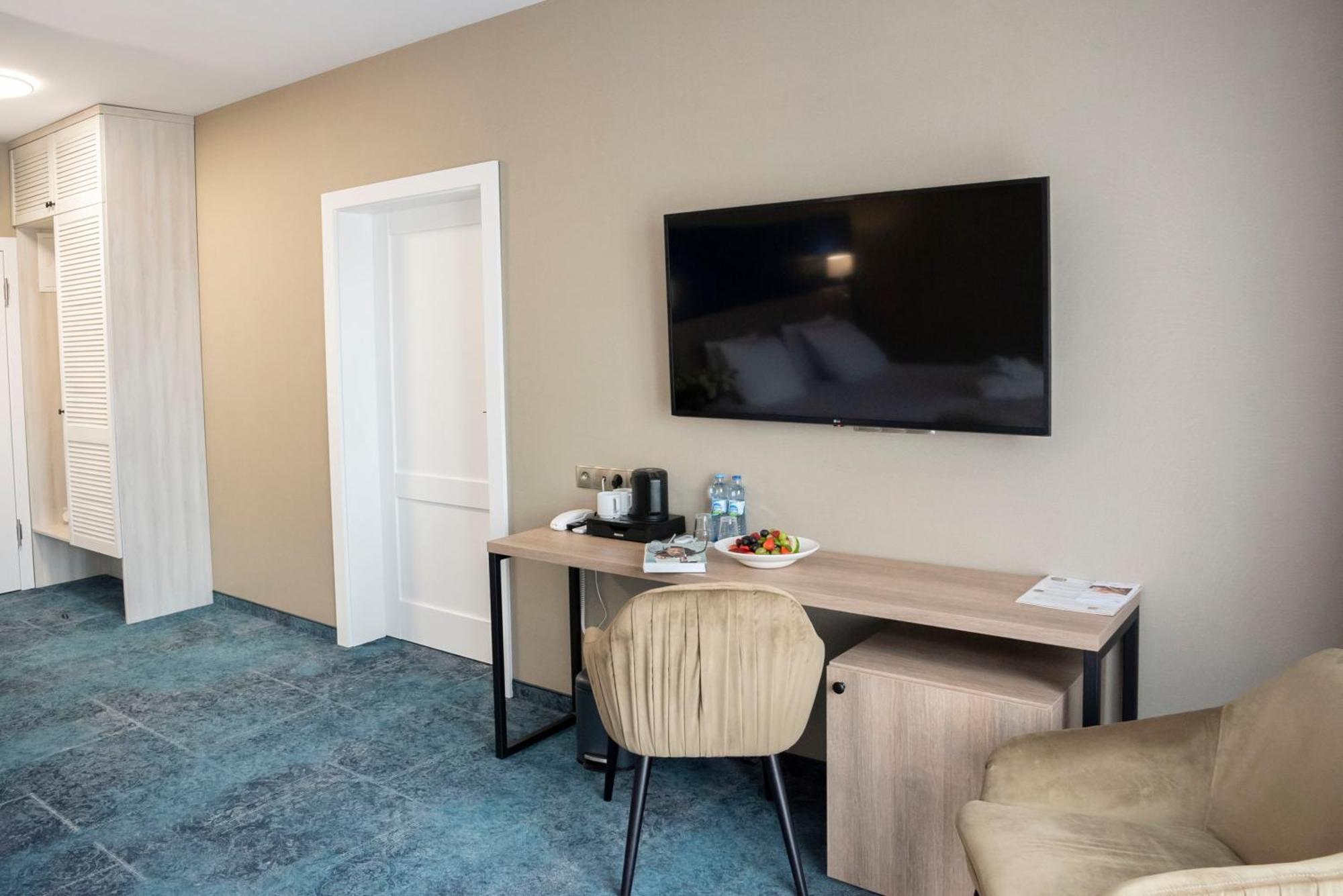Hotel Szafir Jastrzębia Góra Extérieur photo