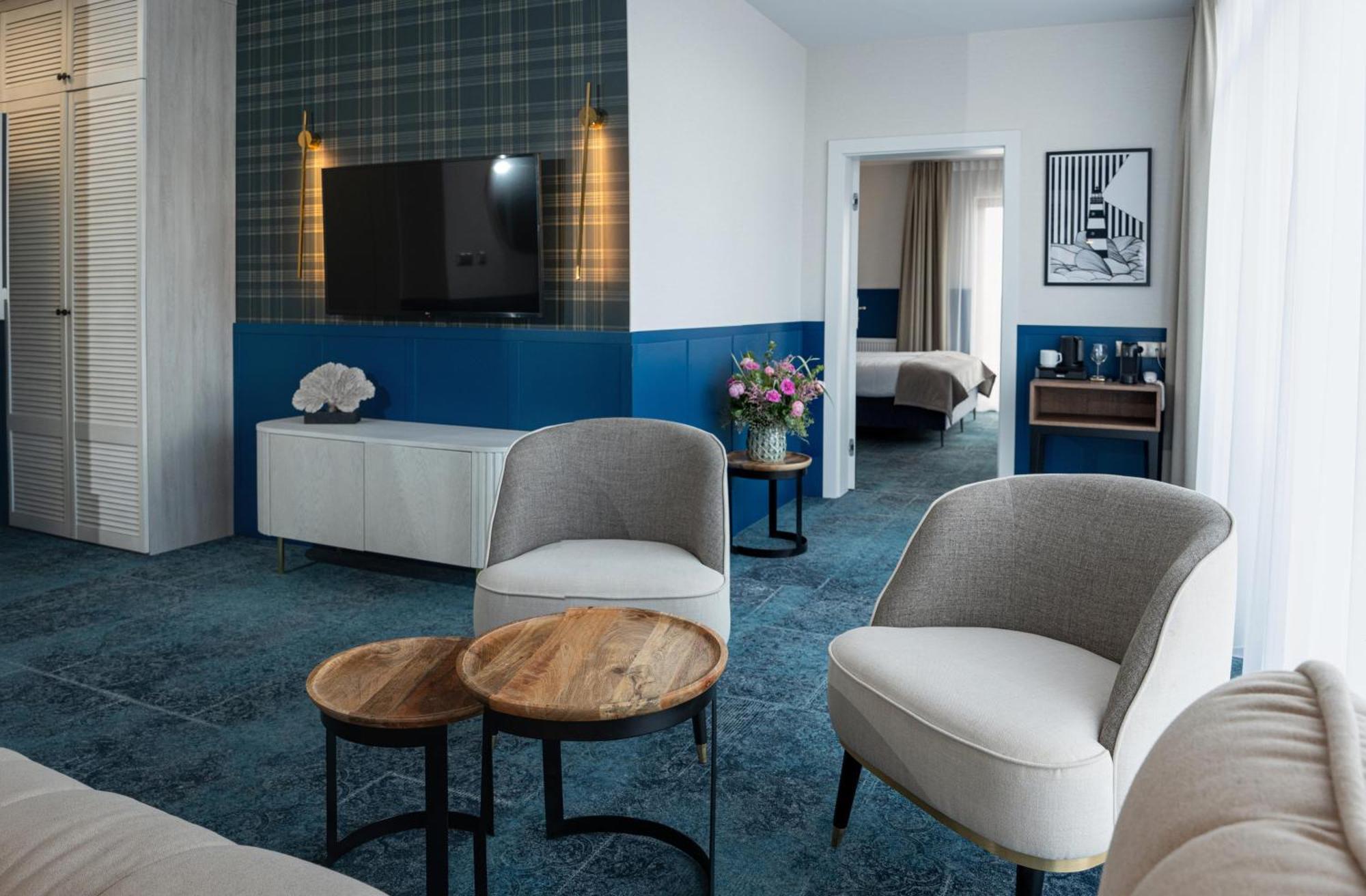 Hotel Szafir Jastrzębia Góra Extérieur photo