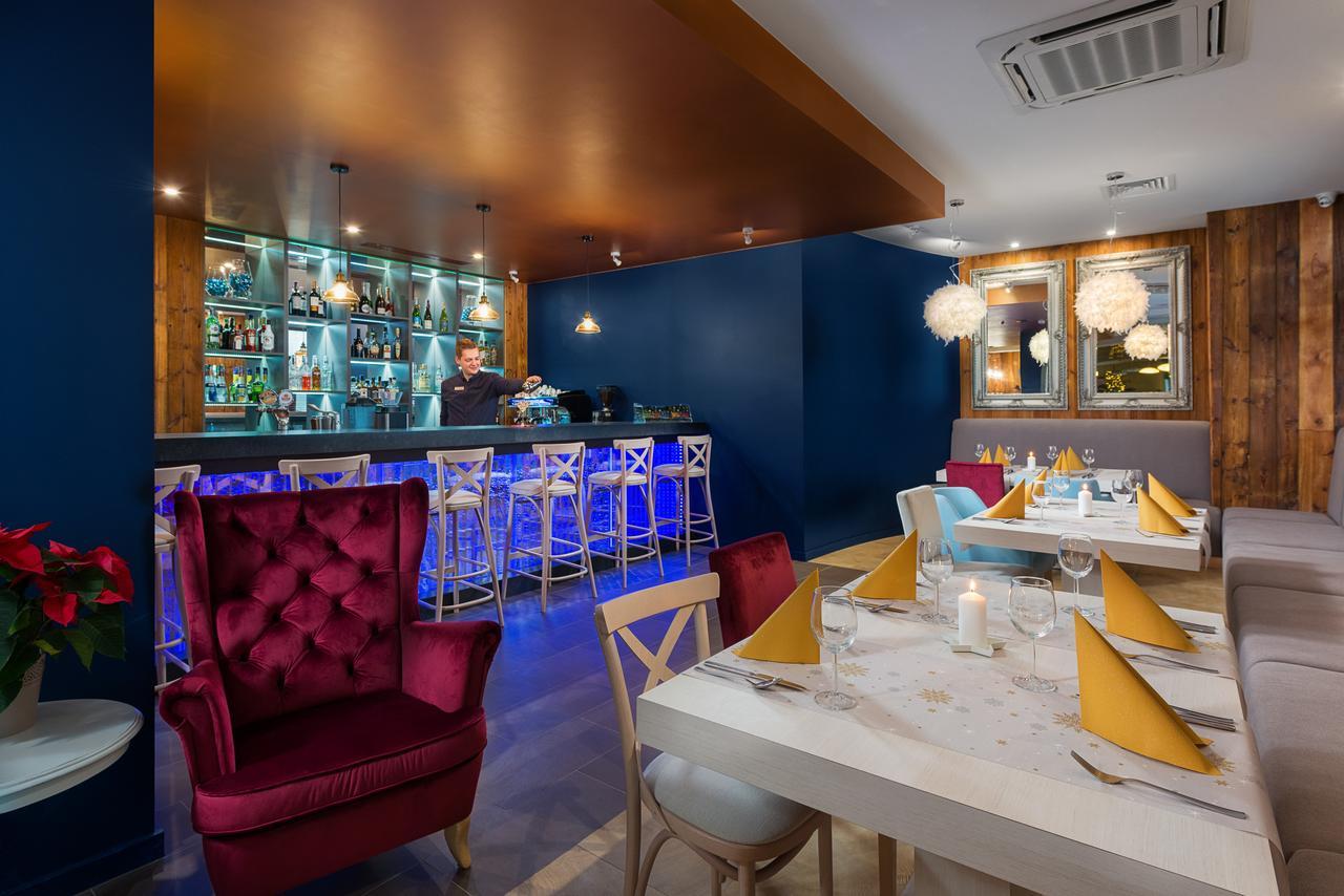 Hotel Szafir Jastrzębia Góra Extérieur photo